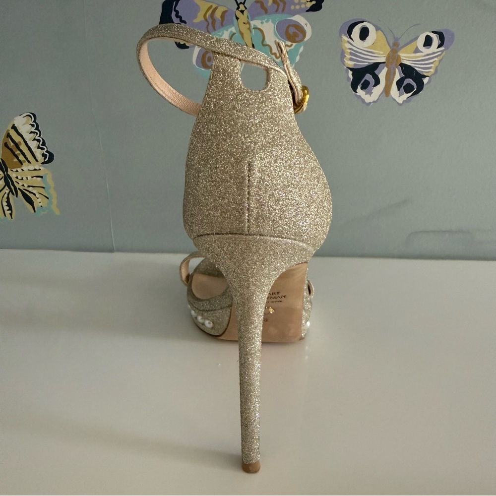 Stuart Weitzman Gold Glitter Pearl Platform Sandals - Picture 10 of 12